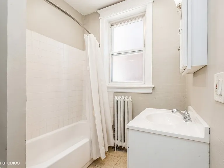 932 W Cullom Ave #1F — Photo 9