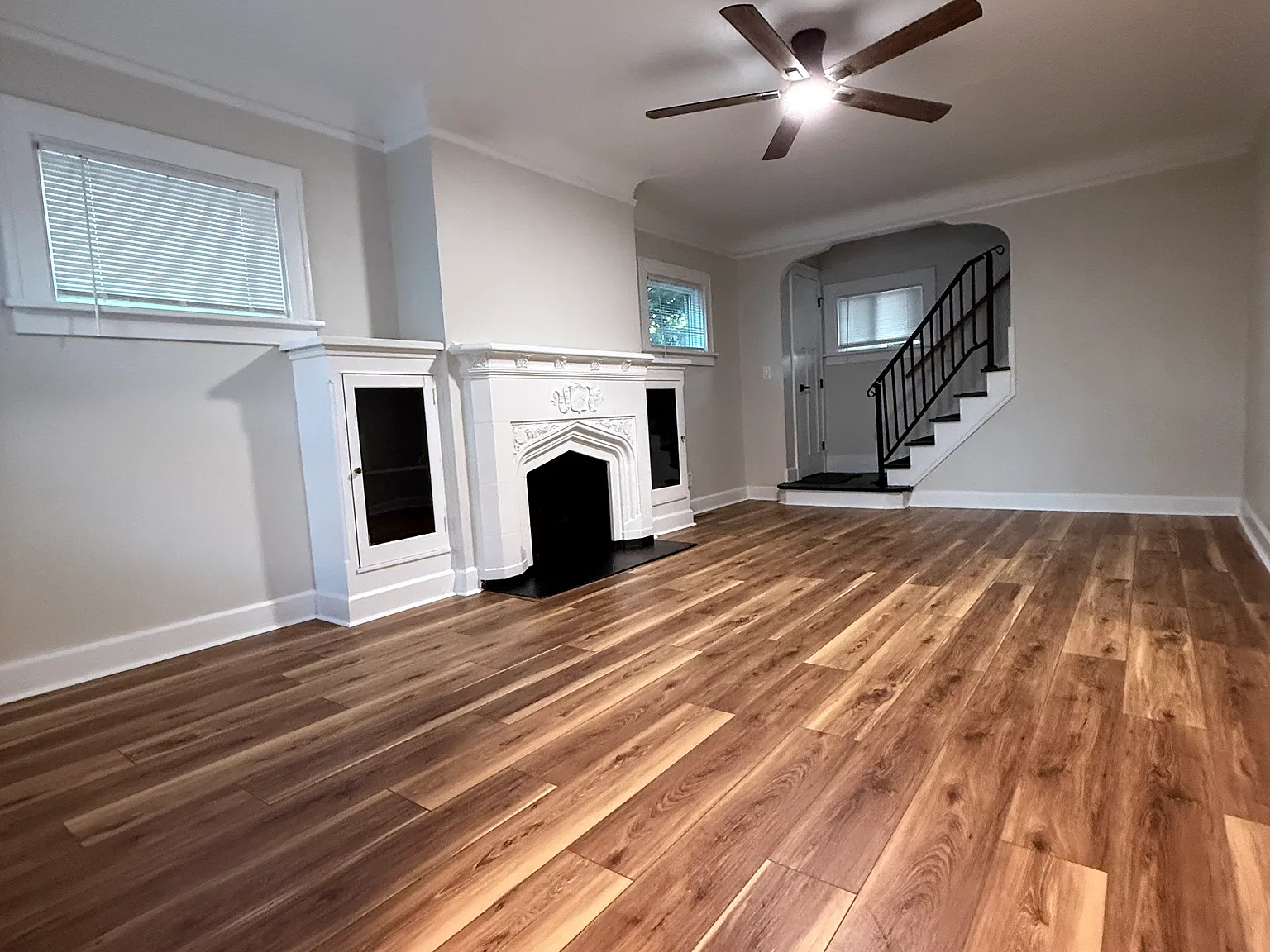 3 bed, 1195 sqft, $2,200 — Photo 2