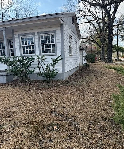 3500 S Poplar St — Photo 21
