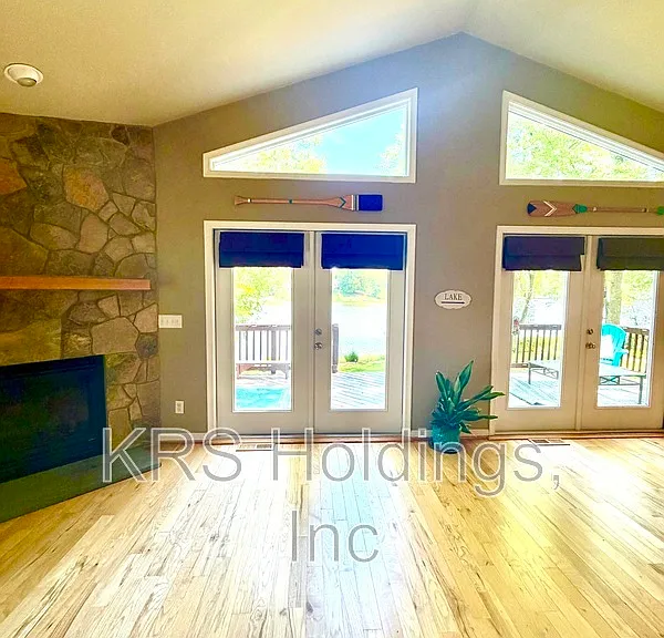 477 Westwood Rd — Photo 4