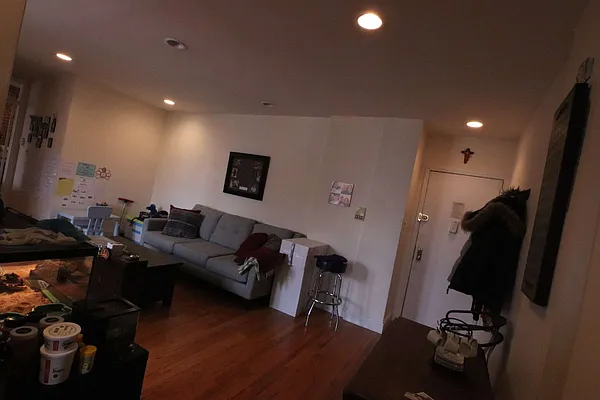 Rented by PMG Real Estate  | media 16
