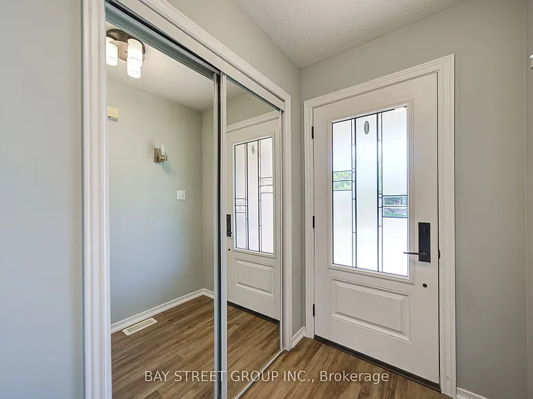 1833 Hobson Dr — Photo 7