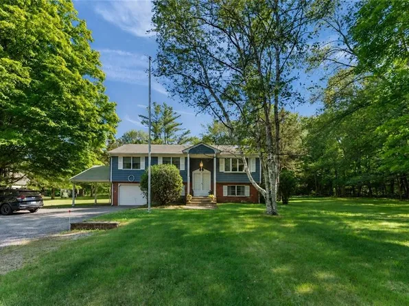 206 Rocky Hill Rd, Scituate, RI 02857
