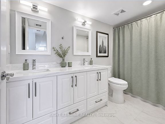 5th image of 750 Bay St #2306