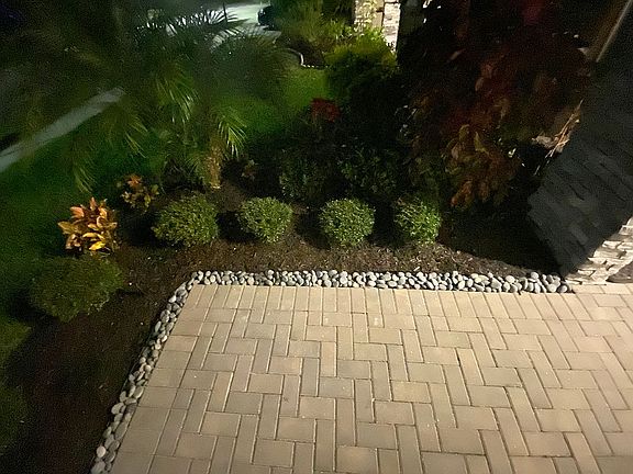 4th image of 11603 Sweet Tangerine Ln