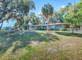 977 W 1st St, Midway, GA 31320