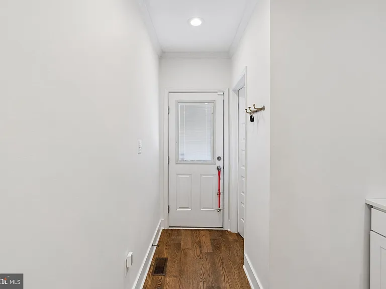 1228 Patapsco St — Photo 20