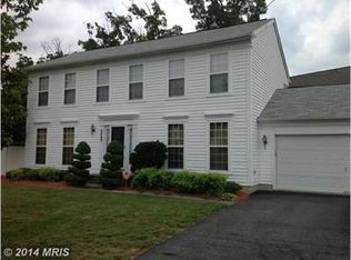 2465 Kenmore Ct, Waldorf, MD