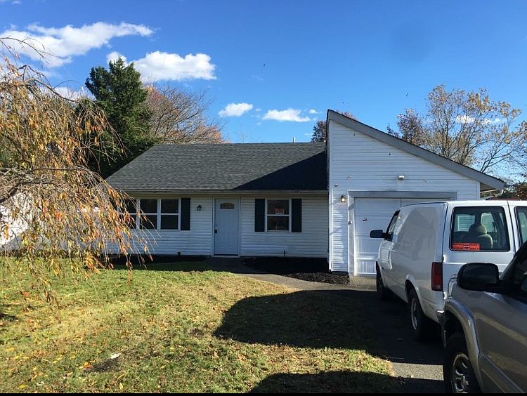 1st image of 18 Meadow Ave