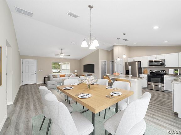 3rd image of 8098 N Independance Way