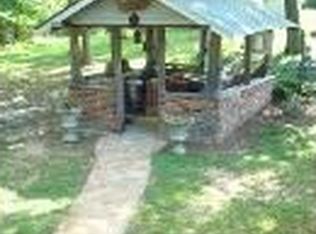 1593 Stagecoach Rd, Thomson, GA 30824