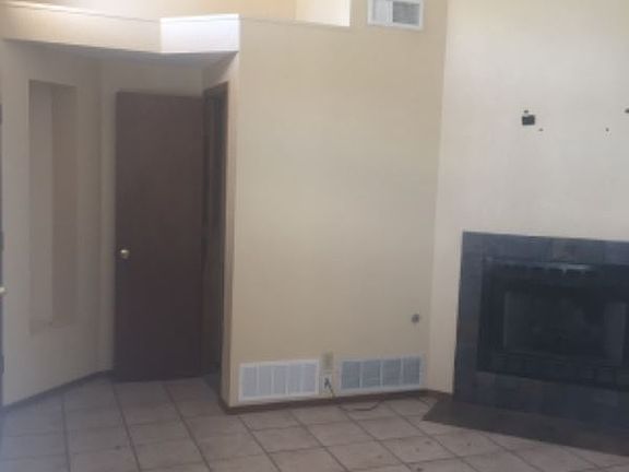3rd image of 1457 Jim Larabel Dr