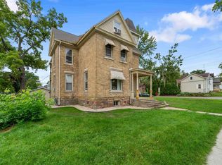 164 S Washington St, Waterloo, WI 53594