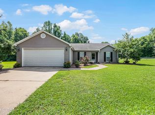 438 Juno Bargerton Rd, Lexington, TN 38351
