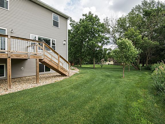 4th image of 2162 Sparrow Pl SE