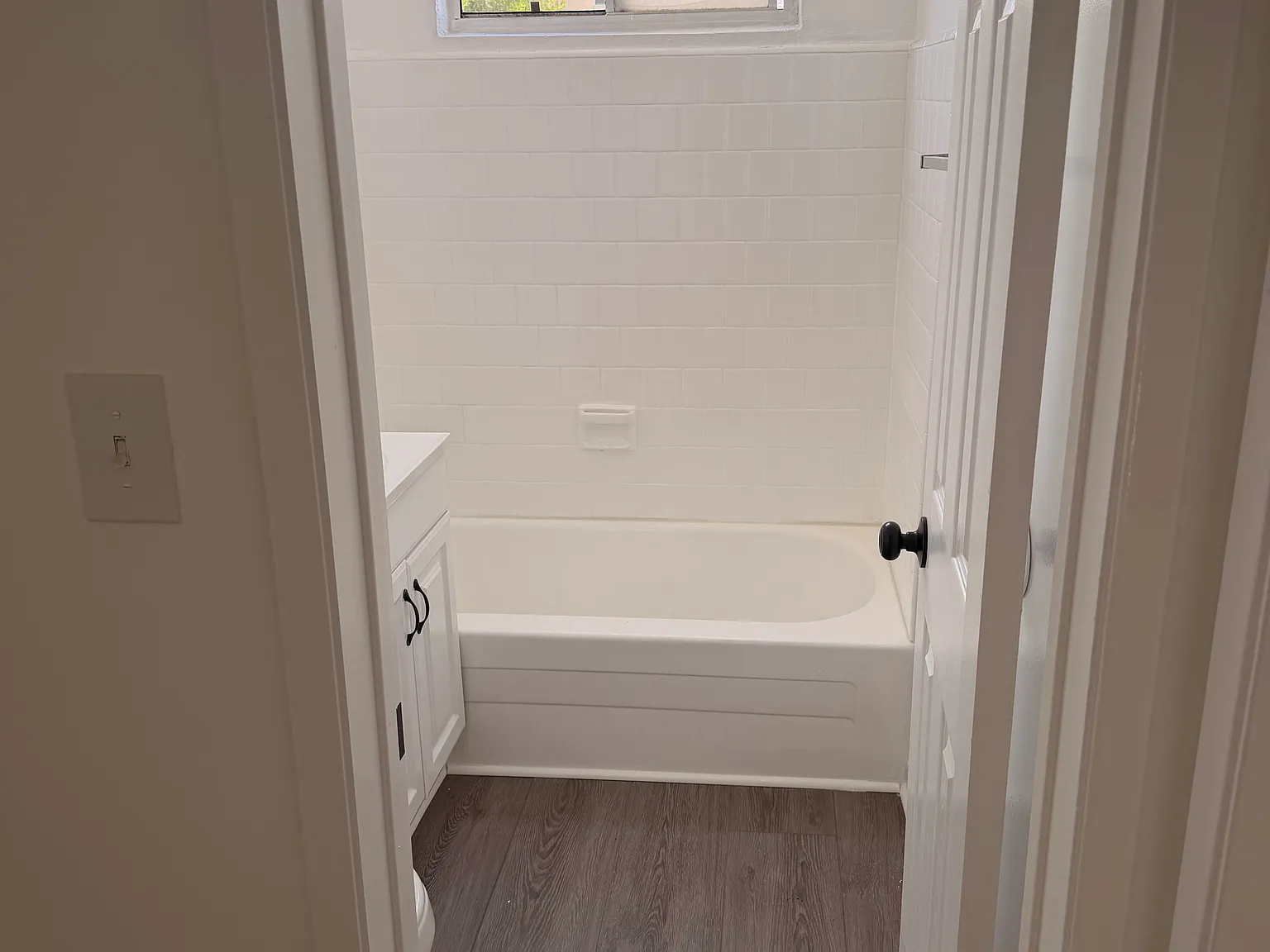 1 bed, $1,650 — Photo 2