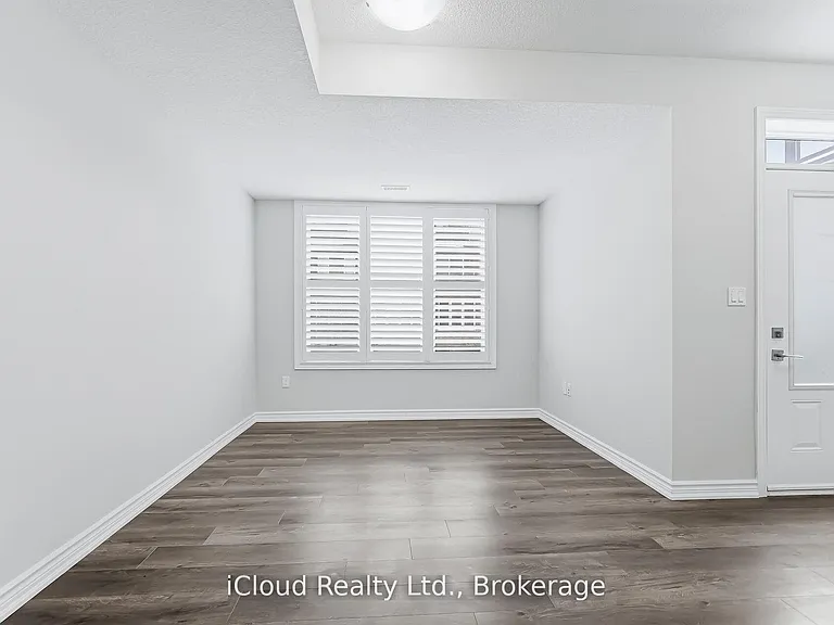 445 Ontario St N #103 — Photo 9