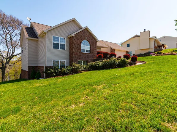 48 Irish Hills Boulevard, Kimberling City, MO 65686