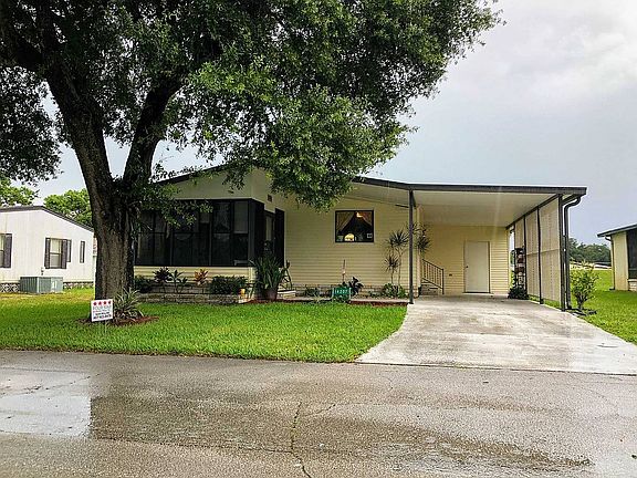4th image of 14207 Royal Tara Dr #834