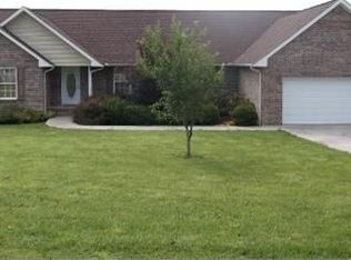 4240 Pea Ridge Rd, Maryville, TN 37804