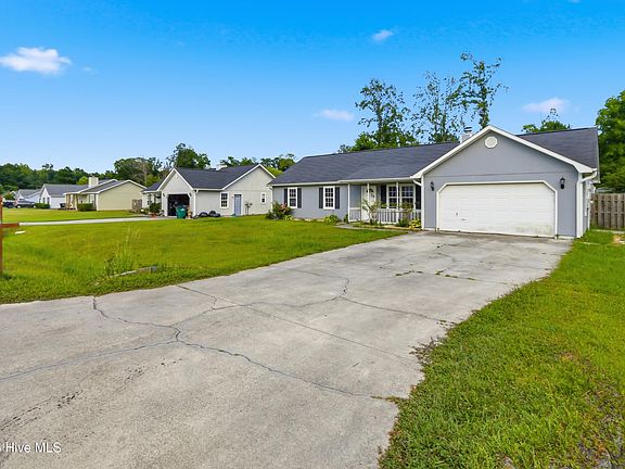 2nd image of 115 Daphne Drive