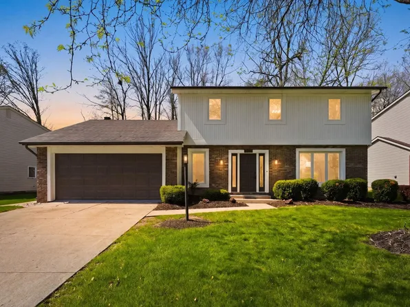 3516 Stone Creek Run, Fort Wayne, IN 46804