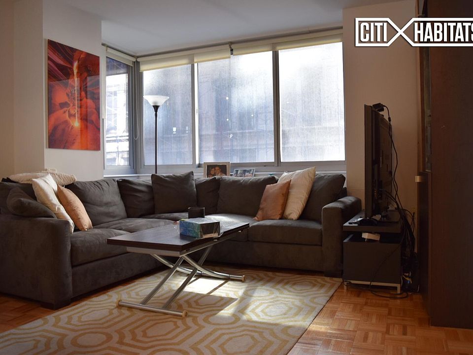 1st image of 111 Worth St APT 8F