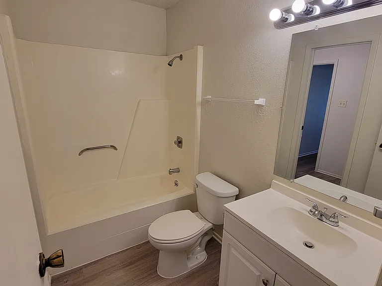 2418 Patrick Henry St #A — Photo 7