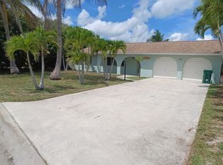 147 Joan Pl, Indialantic, FL 32903