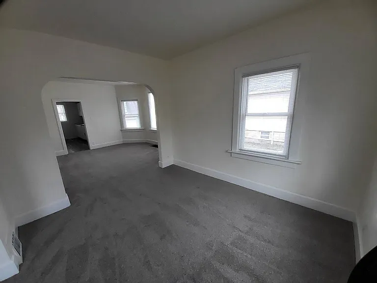 1368 Cherry St — Photo 8