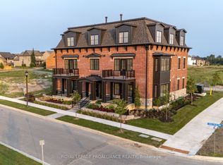 941 Charles Wilson Pkwy #301, Cobourg, ON K9A0E2