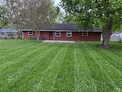 1618 McCollough Dr photo 1
