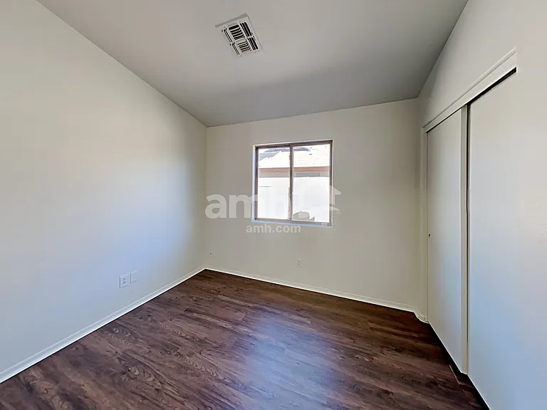 4324 W Darrow St — Photo 15