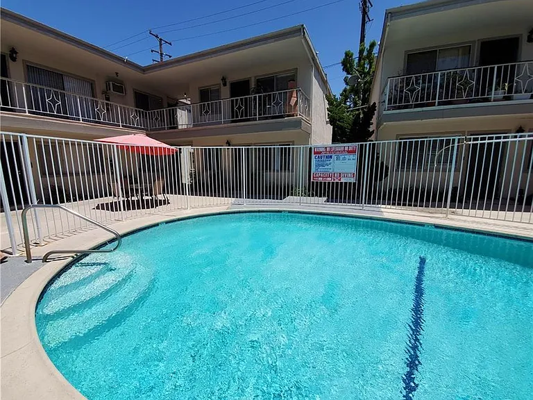 3510 Elm Ave #7 — Photo 15