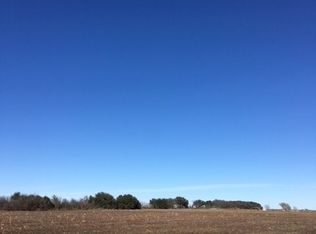 494 County Road 479, Lott, TX 76656