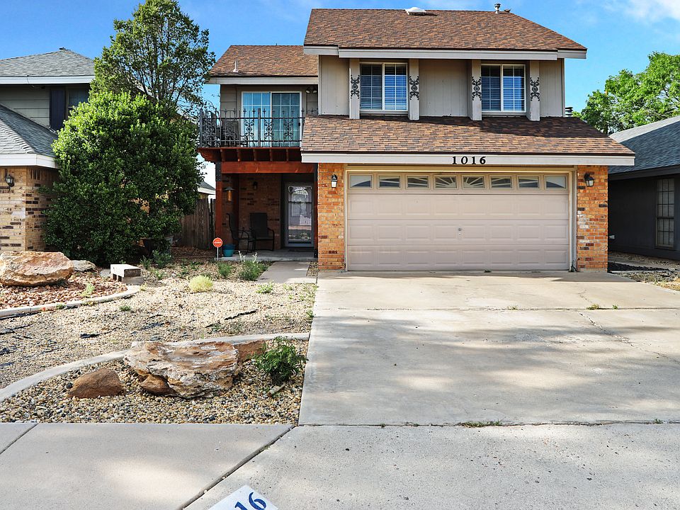 1st image of 1016 W Caprock St