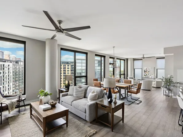 1240 S 2nd St Unit 906, Minneapolis, MN 55415