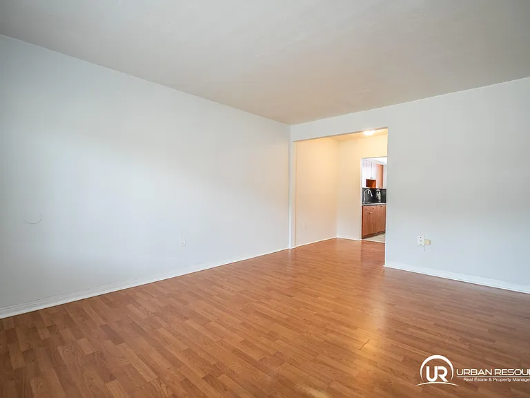 7315 Harding Ave #15 — Photo 6