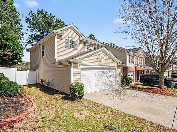 2nd image of 301 Silver Spring St