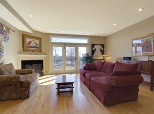 356 Ramsey St, Saint Paul, MN 55102