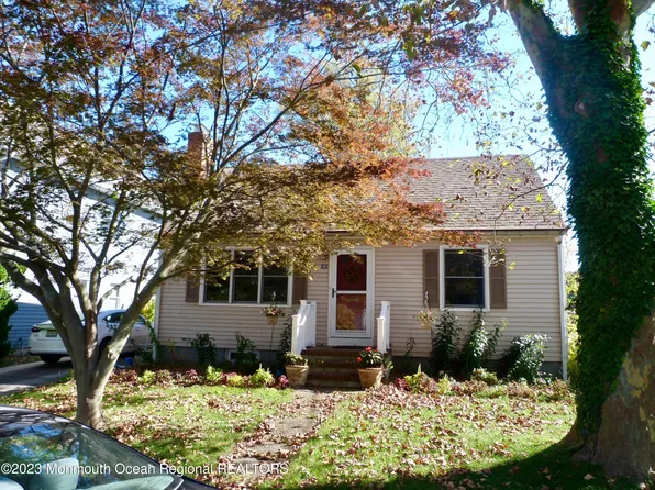 20 Trenton Avenue, Manasquan, NJ 08736