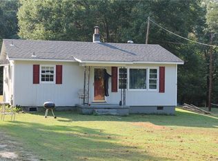 2135 Fairview Dr, Gastonia, NC 28052