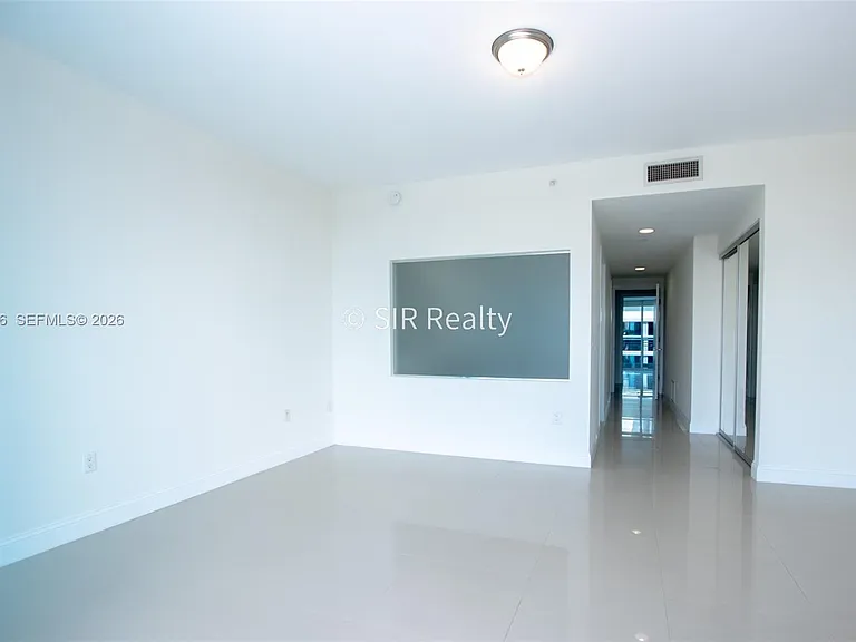 2950 NE 188th St #336 — Photo 12