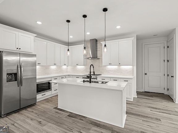 5th image of 4342 Greenway Rd