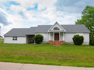 1303 Vienna Rolla Rd, Vienna, MO 65582