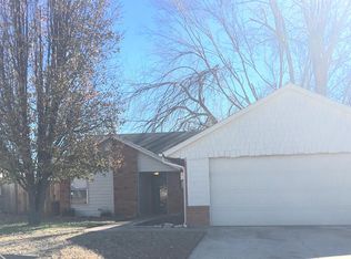 612 Black Hawk Dr, Norman, OK 73072