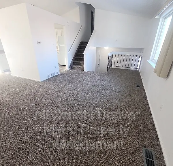 12151 Bellaire Pl — Photo 5