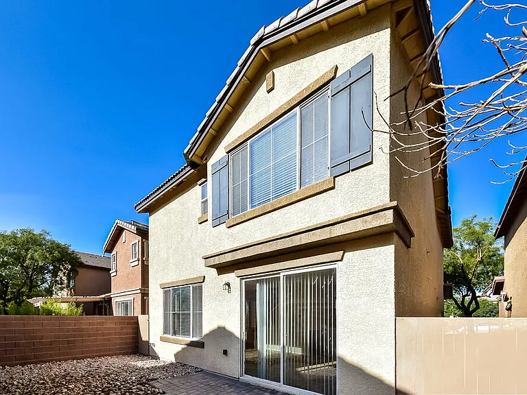 5720 Athinas St — Photo 16