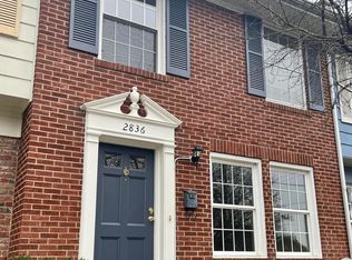 2836 Coleen Ct, Louisville, KY 40206
