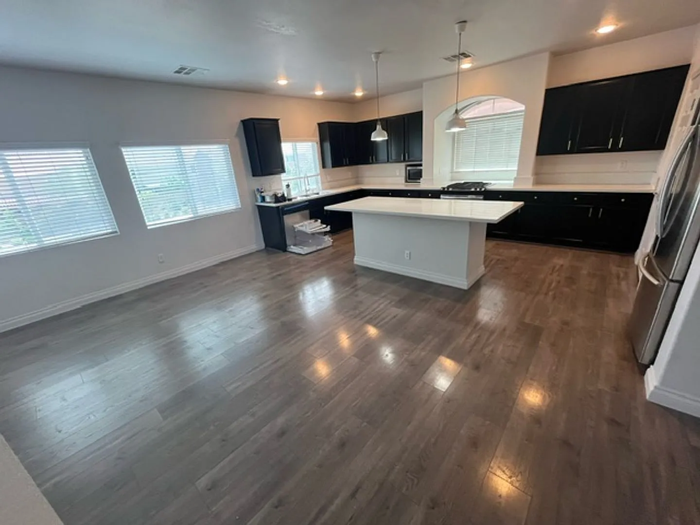 4-Bedroom with pool — Photo 4